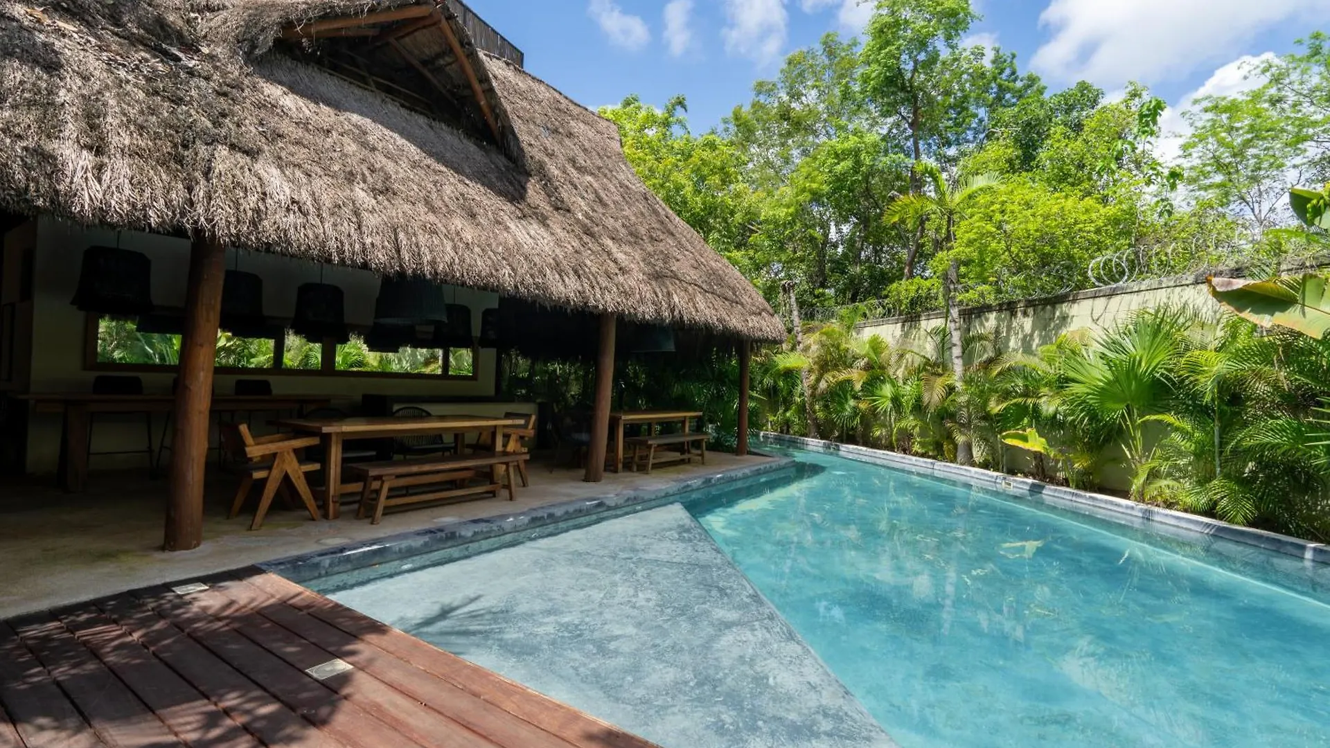 Sapphire - 2 Floors Condo With Private Roof And Pool & Beach Club Access Tulum 0*,  Mexico